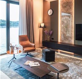 5-Bedroom Beachfront Villa with Heated Infinity Pool and Elevator near Dubrovnik – Sleeps 10